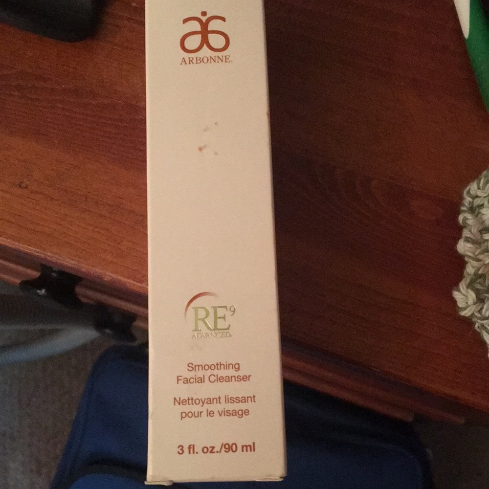 Arbonne never used Never opened